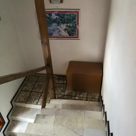 St Mariya Magdalena 2*
